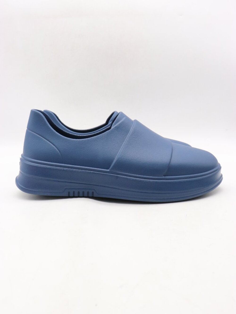 NWOB Gales+ Frontline Nursing Shoe Women's 11 Mens 9 Navy Blue Slip On Sneaker